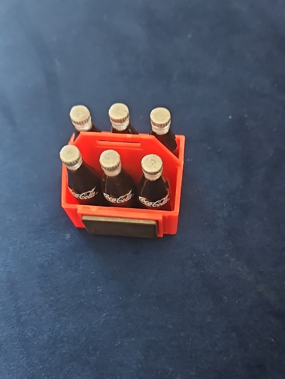 Red Mini Bottle Crate Magnet -
